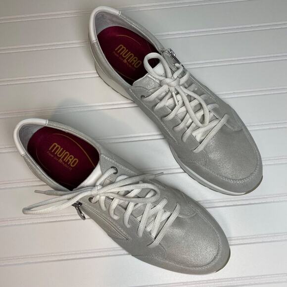 Munro Sutton Women’s 11M Grey Silver Leather Sneakers Side Zip Lace Up Comfort - Picture 2 of 15
